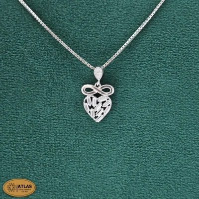 مدال نقره قلب دخترانه با زنجیر و نگین های برلیان 3.9 گرمی نقره اصل 925