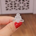 انگشتر نقره زنانه مجلسی با نگین های برلیان