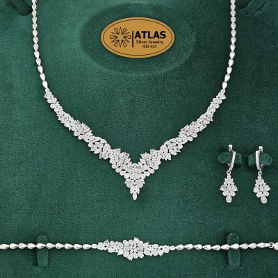سرویس نقره جواهری زنانه مجلسی با نگین های برلیان ،مارکیز و اشک 33.9 گرمی نقره اصل 925 (کپی)
