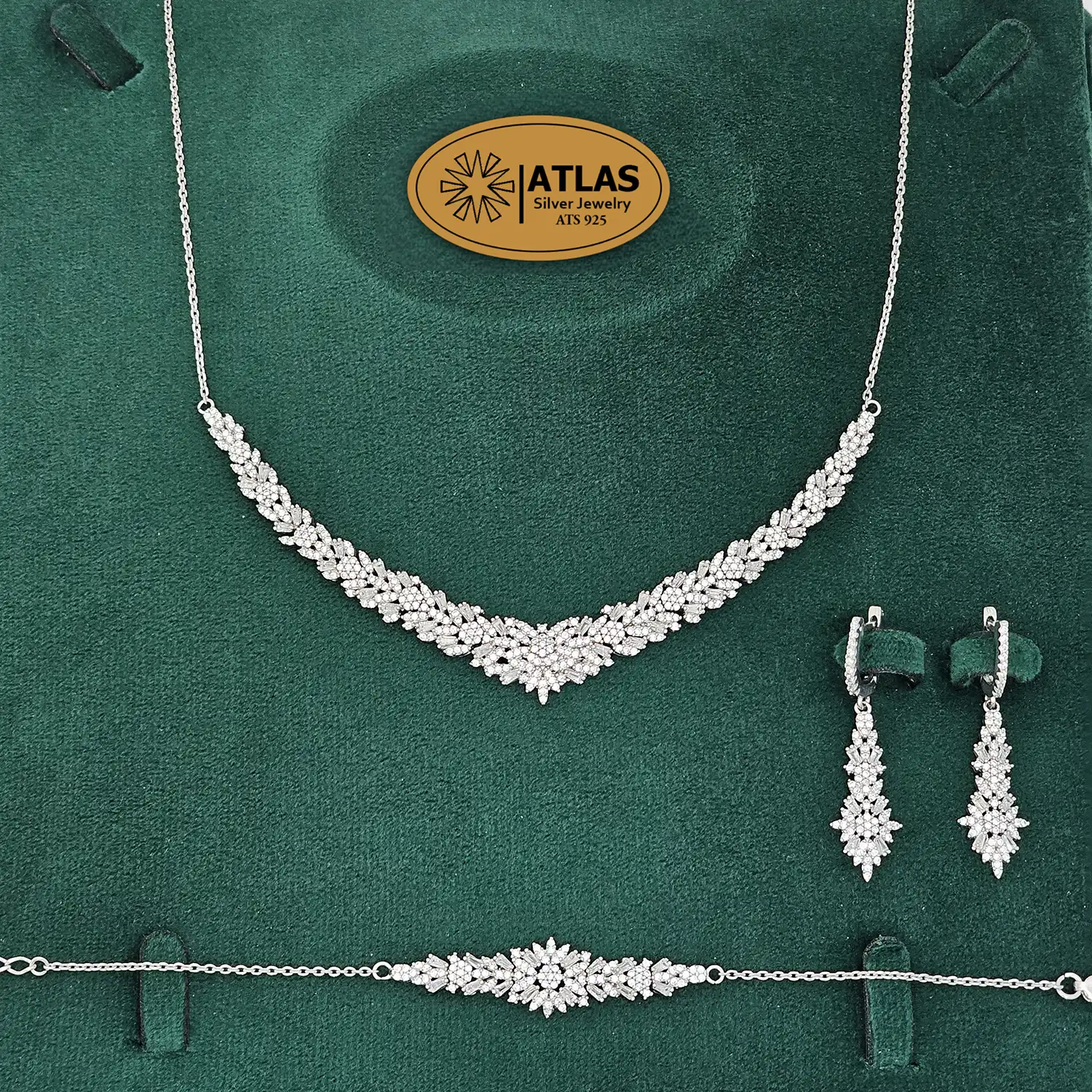 SZ18 سرویس نقره زنجیری زنانه با نگین های برلیان 21.7 گرمی نقره اصل 925 - Image 1