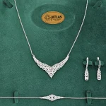 سرویس نقره زنجیری با نگین های برلیان و باگت 15.9 گرمی نقره اصل 925