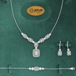 سرویس نقره زنجیری امرالدکات با نگین های برلیان و باگت 18.7 گرمی نقره اصل 925