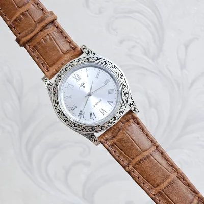 ساعت نقره مردانه سیاه قلم بدون نگین بند چرمی نقره اصل 925