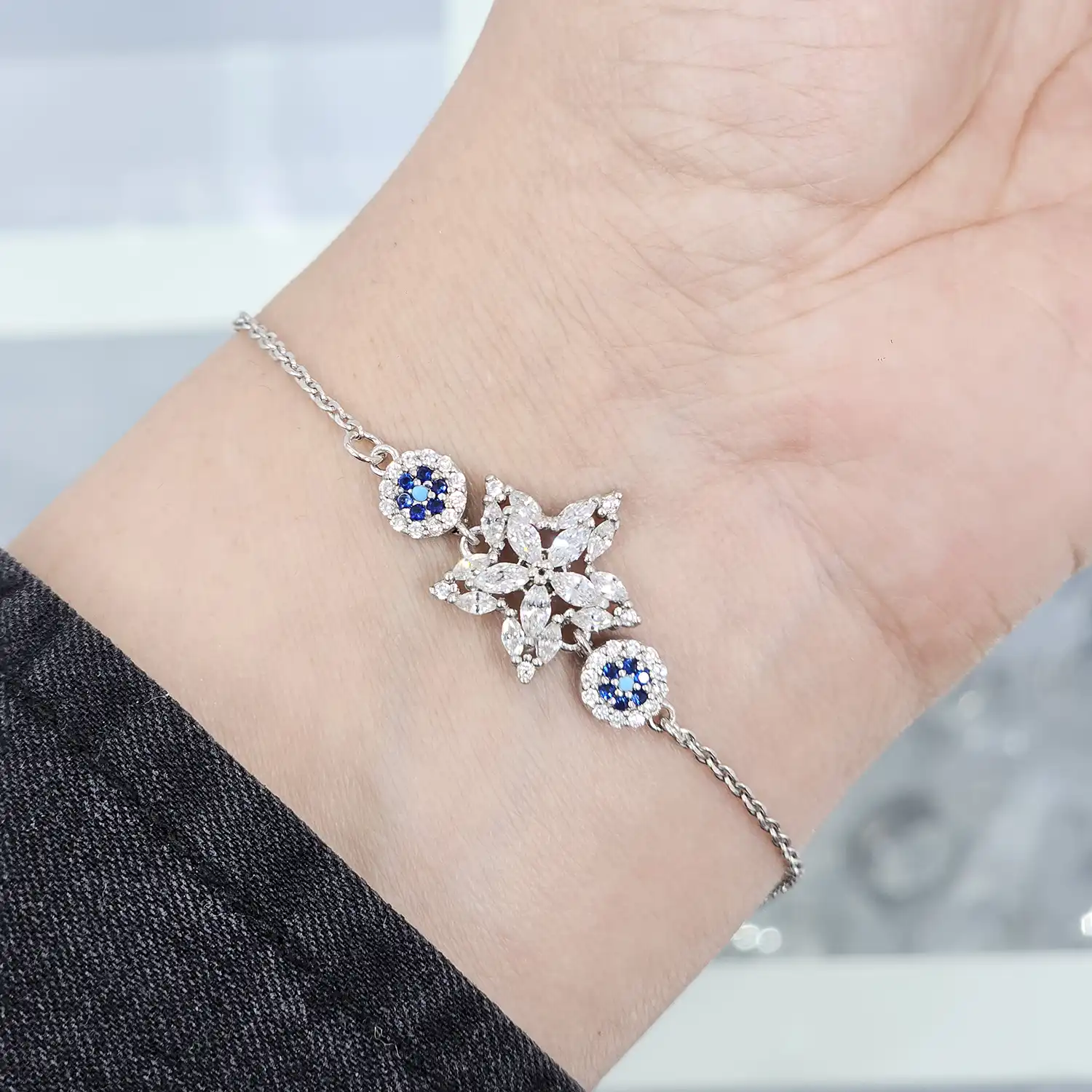 BZ20 دستبند نقره زنجیری با نگین های برلیان 3.1 گرمی نقره اصل 925 - Image 1