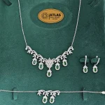 سرویس نقره زنجیری زنانه با نگین های برلیان و اشک 23.8 گرمی نقره اصل 925